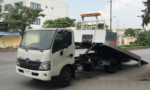 hino-da-nang-xe-cuu-ho-giao-thong